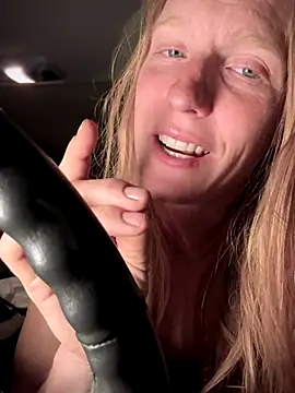 GoldenFlameGoddess online show from 12-02-25, 03:07