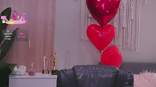 Molly Jons online show from 03-05-26, 01:02