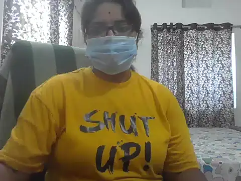 Snapshot of gyanvi1 chatting on 11-06-25, 08:40 gyanvi1 online show from 11-06-25, 08:40