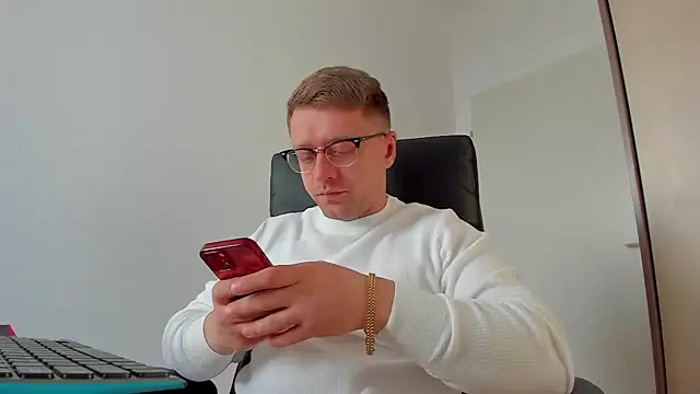 Findom guy online show from 03-16-25, 03:28