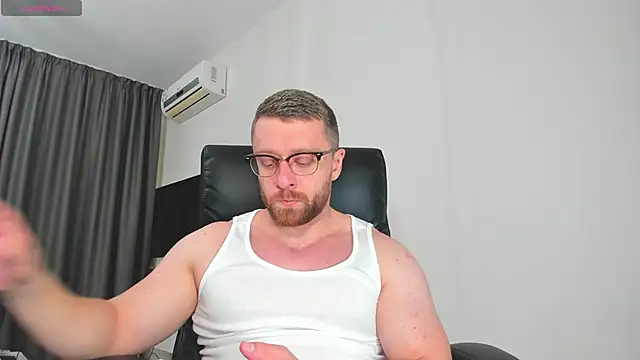 Findom guy online show from 12-21-25, 04:41