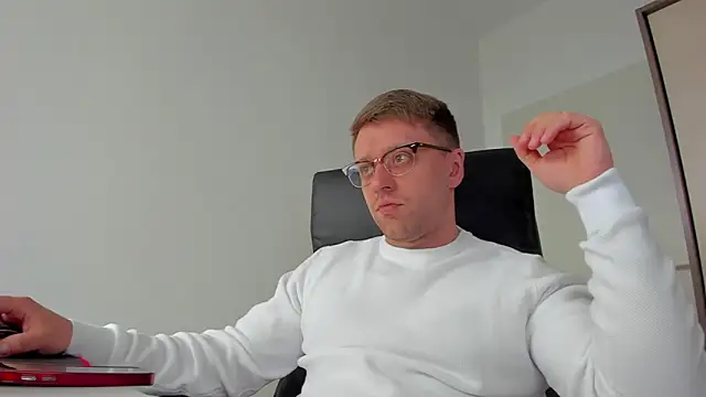 Findom guy online show from 03-18-25, 09:34