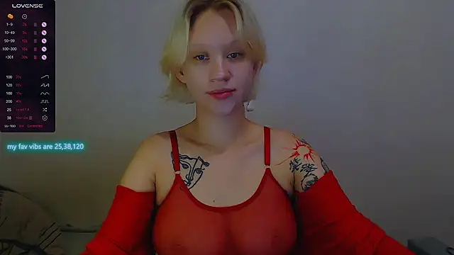 Snapshot of amelia_lye chatting on 09-19-25, 05:17 amelia lye online show from 09-19-25, 05:17