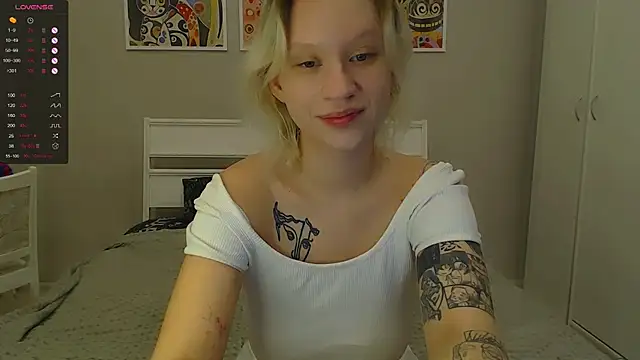 Snapshot of amelia_lye chatting on 03-11-25, 01:01 amelia lye online show from 03-11-25, 01:01