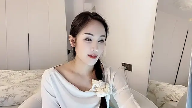 Snapshot of MIa59 chatting on 03-01-26, 01:27 MIa59 online show from 03-01-26, 01:27