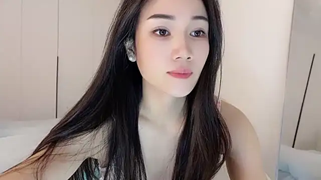 Snapshot of MIa59 chatting on 12-05-25, 02:43 MIa59 online show from 12-05-25, 02:43