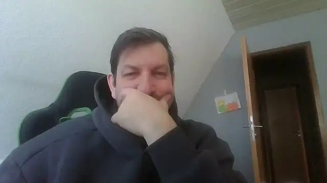 Snapshot of Golffahrer1982 chatting on 02-03-26, 10:31 Golffahrer1982 online show from 02-03-26, 10:31