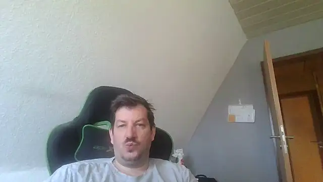 Golffahrer1982 online show from 09-13-25, 10:15