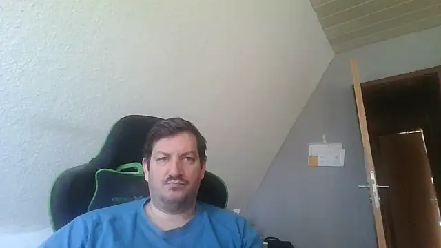 Golffahrer1982 online show from 10-05-25, 10:17