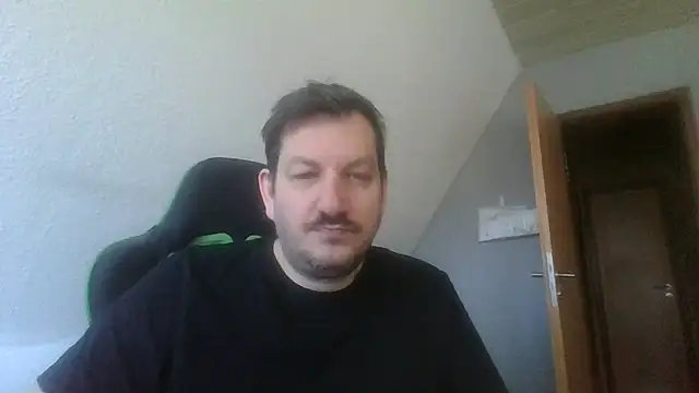 Golffahrer1982 online show from 01-15-26, 11:35