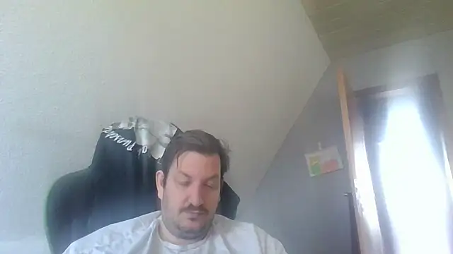 Snapshot of Golffahrer1982 chatting on 02-20-26, 11:34 Golffahrer1982 online show from 02-20-26, 11:34