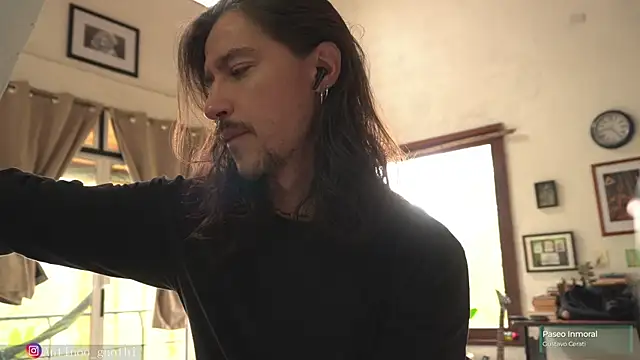 Snapshot of Antinoo_Gnothi chatting on 12-31-24, 02:25 Antinoo Gnothi online show from 12-31-24, 02:25