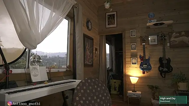 Snapshot of Antinoo_Gnothi chatting on 03-11-25, 09:04 Antinoo Gnothi online show from 03-11-25, 09:04