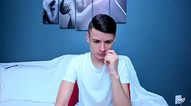 Snapshot of andboyfor6 chatting on 12-22-24, 12:38 andboyfor6 online show from 12-22-24, 12:38