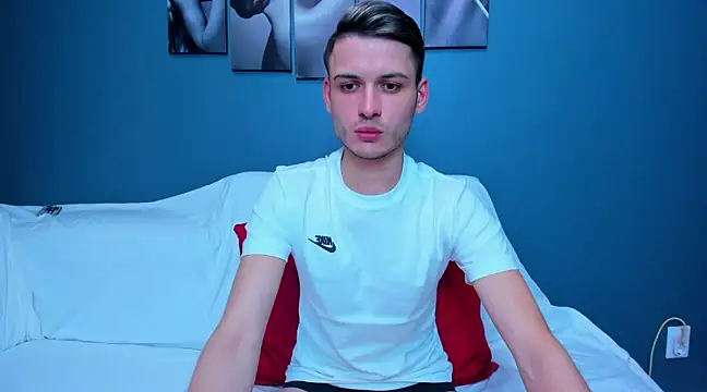 Snapshot of andboyfor6 chatting on 02-06-25, 08:50 andboyfor6 online show from 02-06-25, 08:50