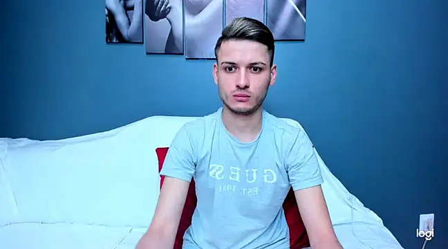 Snapshot of andboyfor6 chatting on 01-20-25, 08:09 andboyfor6 online show from 01-20-25, 08:09