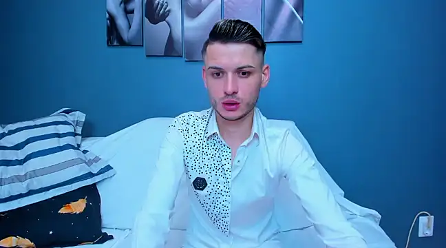 Snapshot of andboyfor6 chatting on 02-20-25, 11:20 andboyfor6 online show from 02-20-25, 11:20