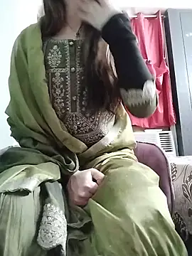 Snapshot of Noor_Darliing chatting on 05-25-26, 03:55 Noor Darliing online show from 05-25-26, 03:55