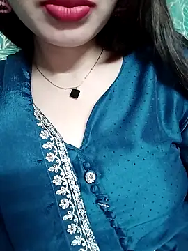 Snapshot of Noor_Darliing chatting on 04-18-26, 07:18 Noor Darliing online show from 04-18-26, 07:18