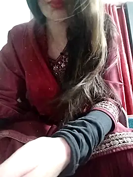 Snapshot of Noor_Darliing chatting on 04-21-26, 03:18 Noor Darliing online show from 04-21-26, 03:18