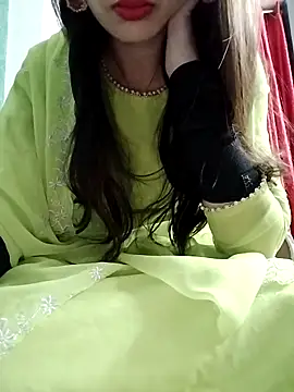 Noor Darliing online show from 04-12-26, 03:37