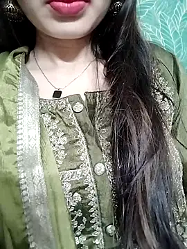 Snapshot of Noor_Darliing chatting on 05-11-26, 04:15 Noor Darliing online show from 05-11-26, 04:15