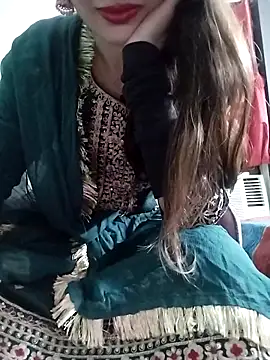 Snapshot of Noor_Darliing chatting on 04-25-26, 03:42 Noor Darliing online show from 04-25-26, 03:42