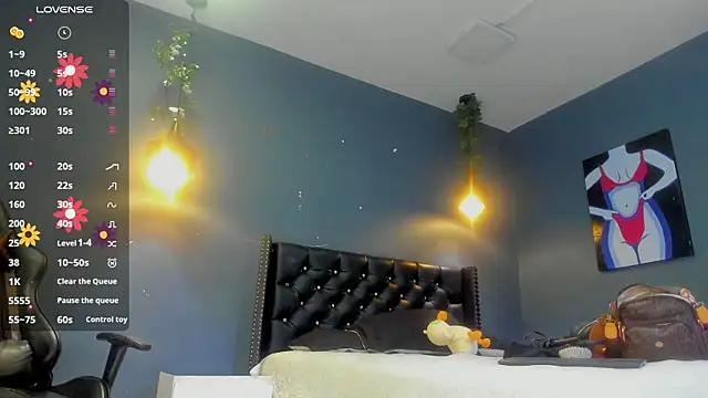 Sophiietaylor online show from 11-24-25, 11:21