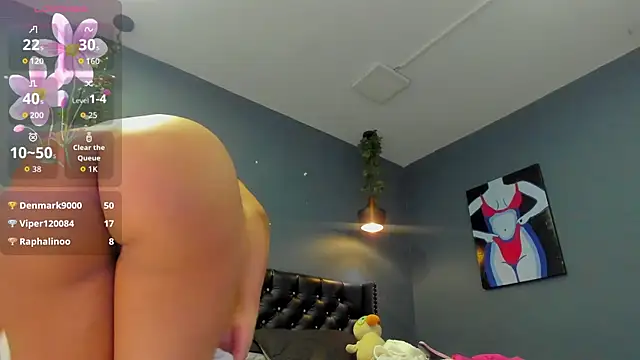 Sophiietaylor online show from 11-08-25, 11:30