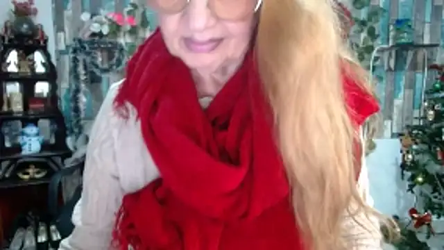 KarimaSarabe online show from 12-22-25, 08:42