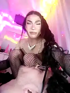 Victor-and-shelly online show from 12-22-24, 01:45