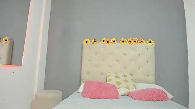 violetasimonz online show from 02-10-25, 04:36