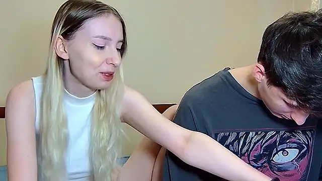 MiaAndWilliam online show from 02-14-26, 12:16