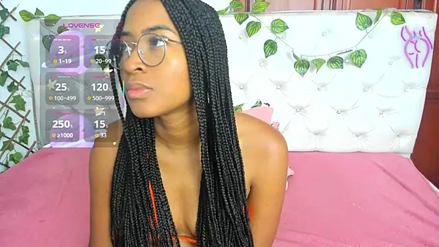 Snapshot of Andrea_Williams24 chatting on 10-22-25, 12:37 Andrea Williams24 online show from 10-22-25, 12:37