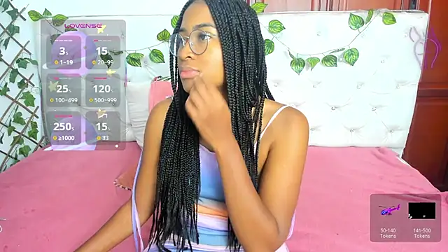 Snapshot of Andrea_Williams24 chatting on 10-20-25, 12:17 Andrea Williams24 online show from 10-20-25, 12:17