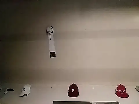 Snapshot of hotraillX chatting on 03-05-25, 04:35 hotraillX online show from 03-05-25, 04:35