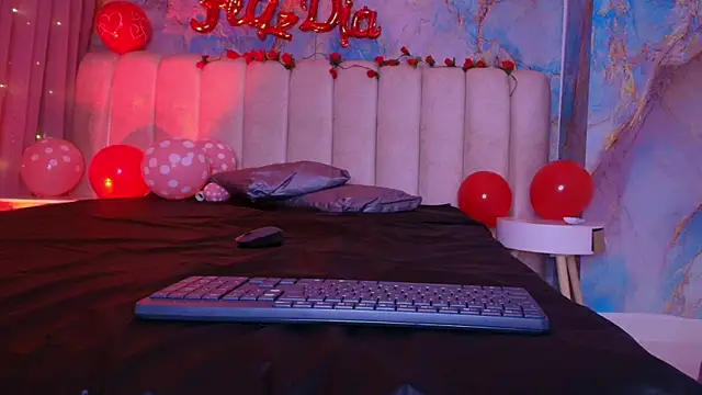  sex mia online show from 02-12-26, 07:24