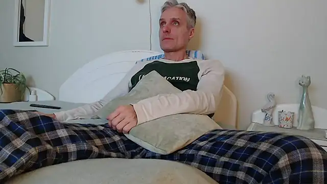 StrongBill online show from 02-01-25, 03:28