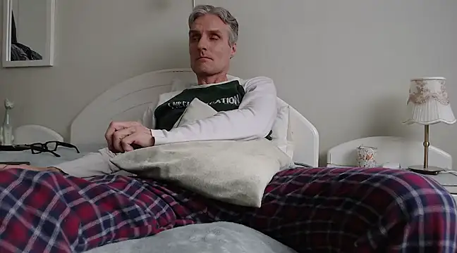 StrongBill online show from 03-02-25, 02:58