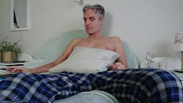 StrongBill online show from 12-14-24, 07:40