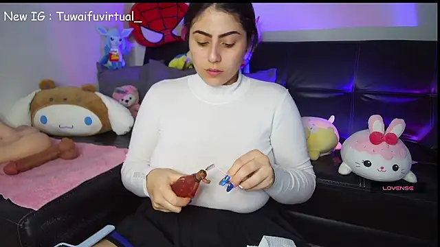 TuWaifuVirtual1 online show from 01-11-26, 12:28