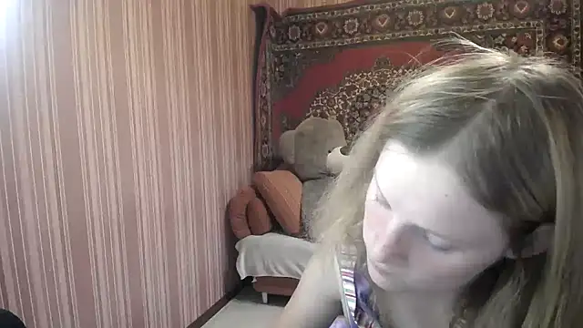 Kathlyn  Heath online show from 09-17-25, 05:37