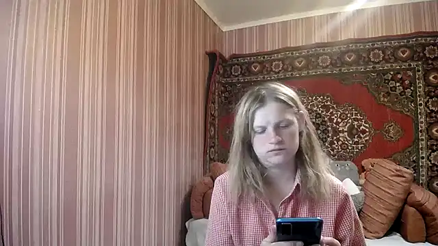 Kathlyn  Heath online show from 09-16-25, 06:20