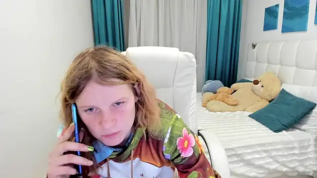 Kathlyn  Heath online show from 11-26-25, 07:58