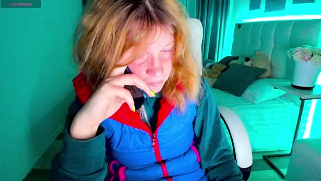 Kathlyn  Heath online show from 10-06-25, 08:42