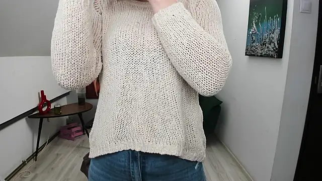 Cassandra Hotty online show from 03-07-26, 04:08