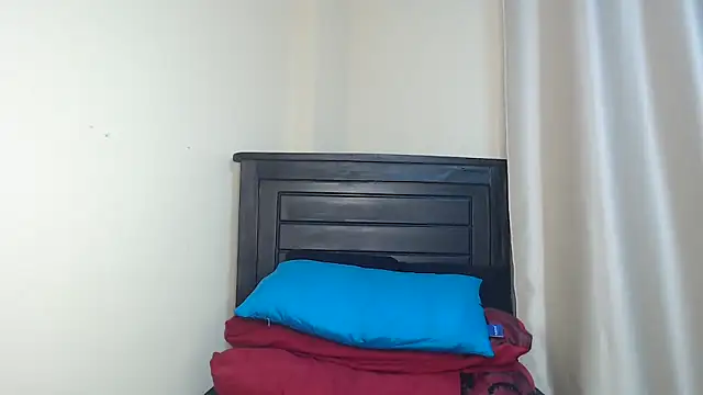 NIKKIE LOVE online show from 03-23-25, 04:49