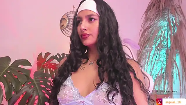 Anngel 1 online show from 12-16-25, 04:11