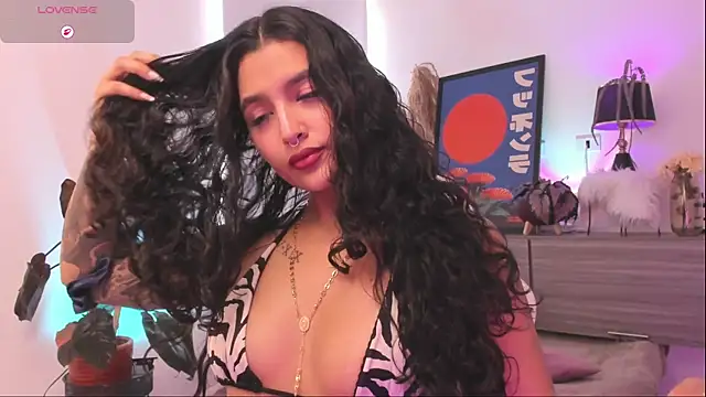 Snapshot of Anngel_1 chatting on 07-10-26, 03:34 Anngel 1 online show from 07-10-26, 03:34