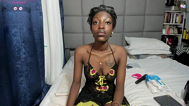 suhaila suus online show from 11-25-25, 12:11